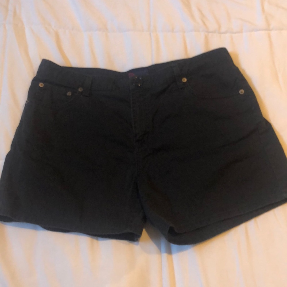 Cute black shorts